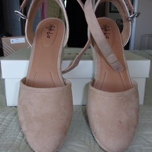 Style & Co Light Taupe Espadrille Size 8 M